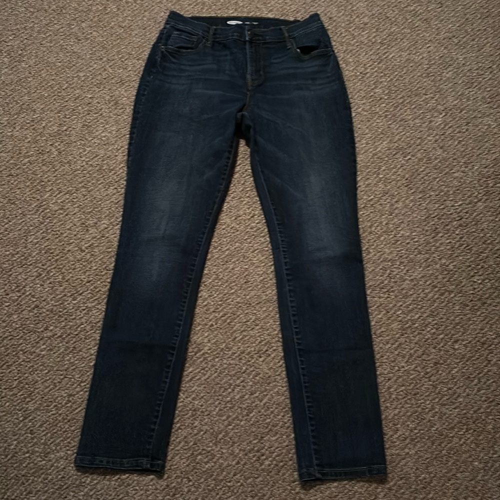Old Navy Profile Curvey Straight Jeans Size 4 - Picture 1 of 5